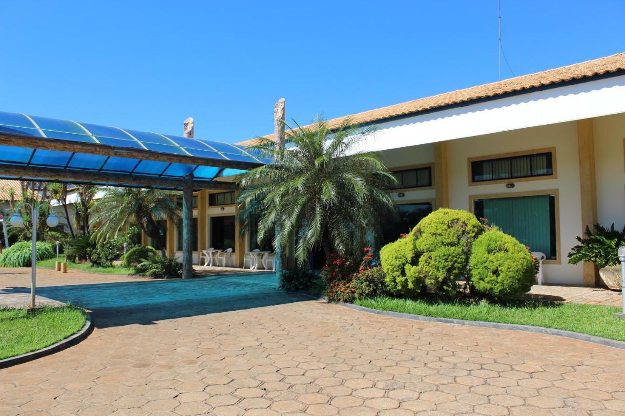 Hotel Grandes Lagos Park Jales