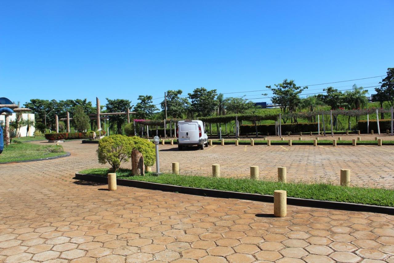 Grandes Lagos Park Hotel Jales