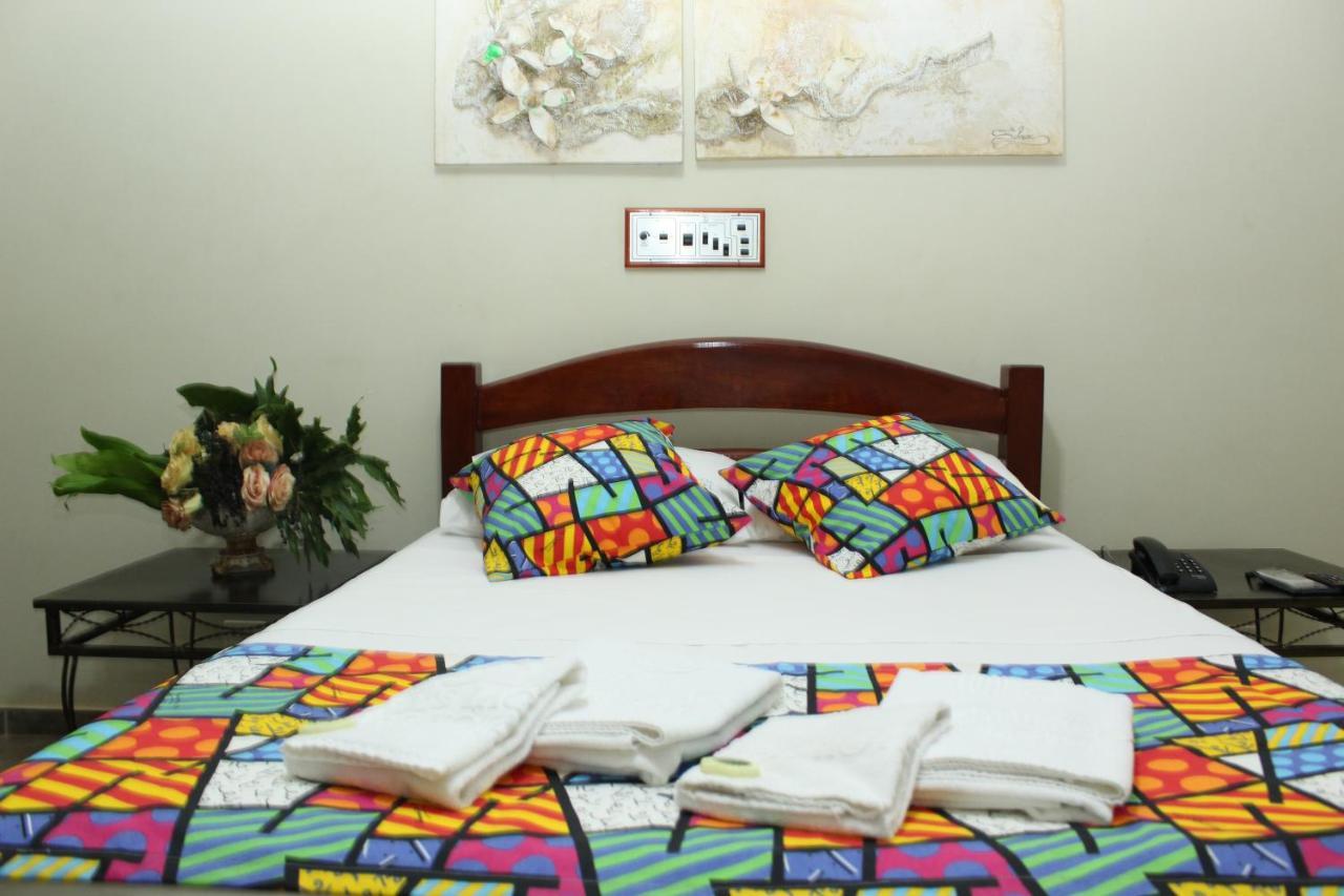 Hotel Grandes Lagos Park