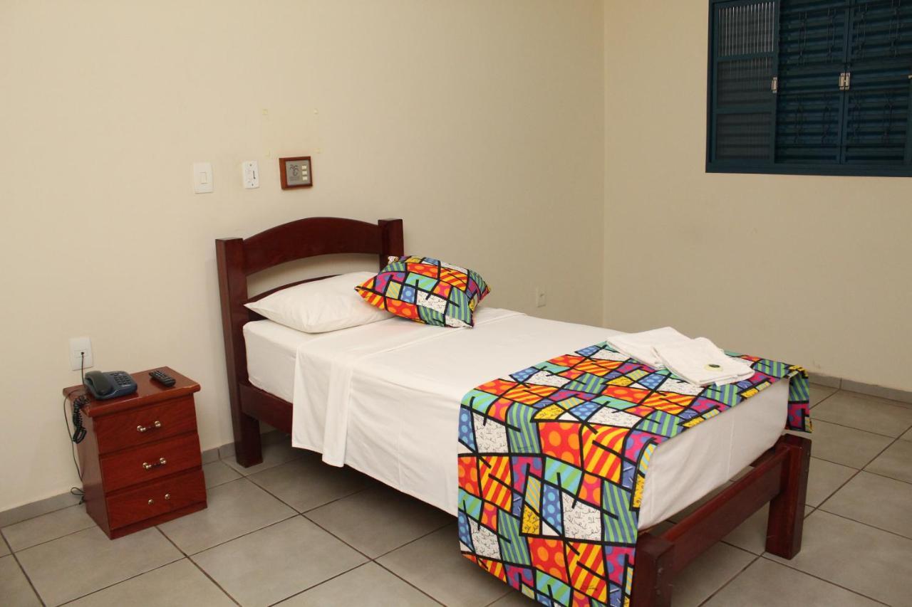 Hotel Grandes Lagos Park 4*