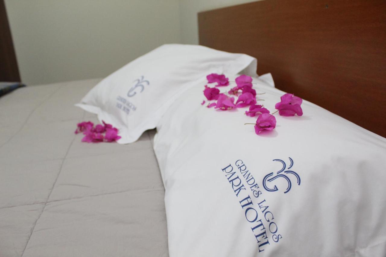 Hotel Grandes Lagos Park