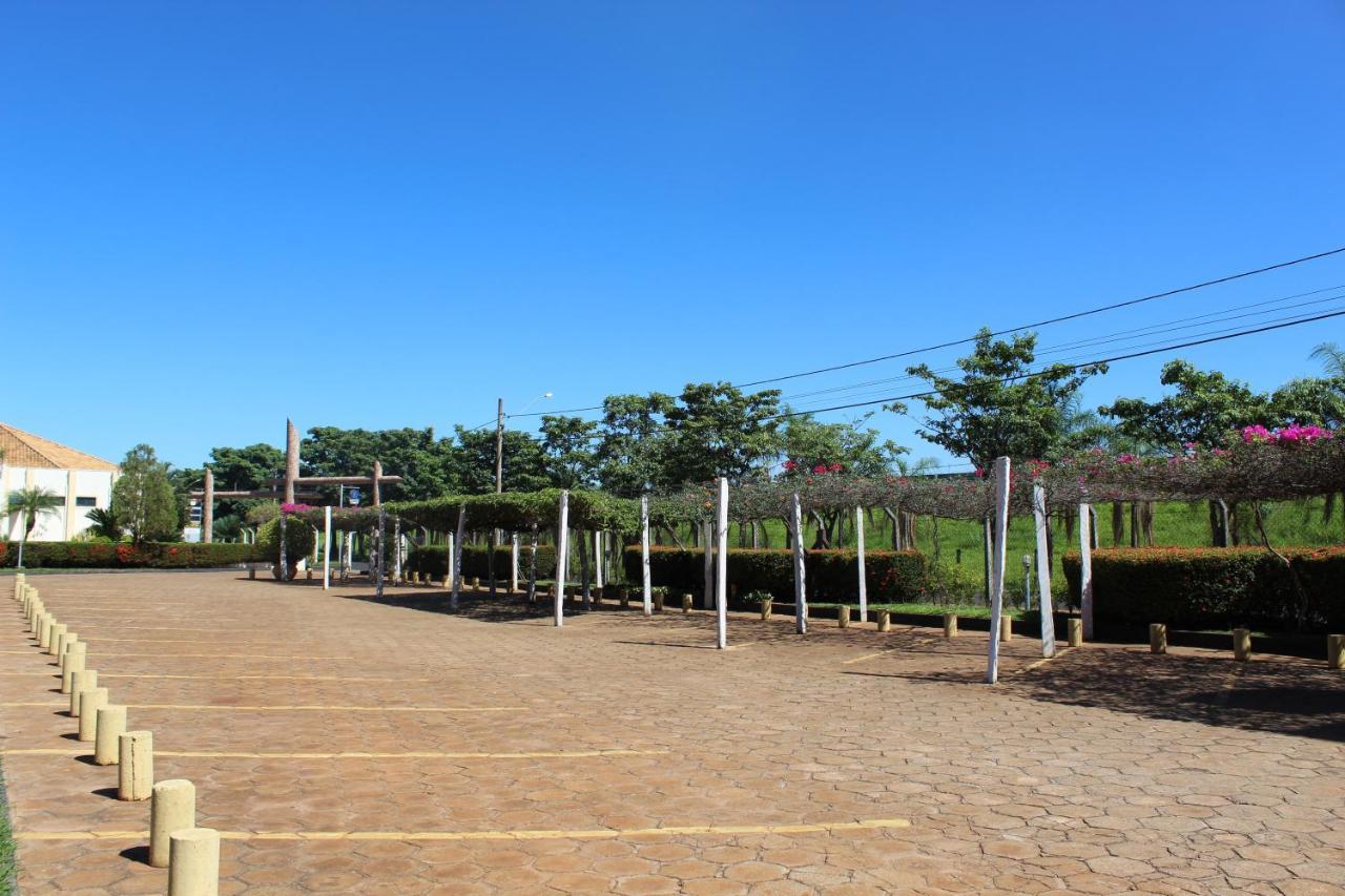 Grandes Lagos Park