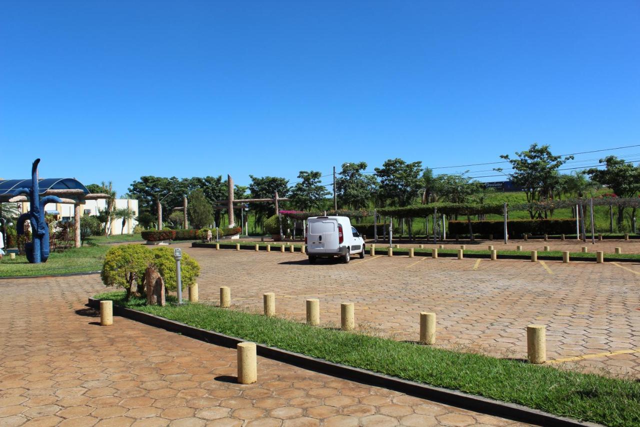 Grandes Lagos Park Hotel 4*